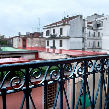 Casa Garibaldina A Napoli 호텔 외부 사진